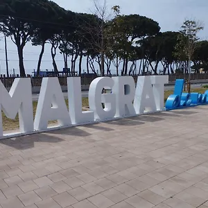 Apartamento Dayok Costa Barcelona , Malgrat de Mar España